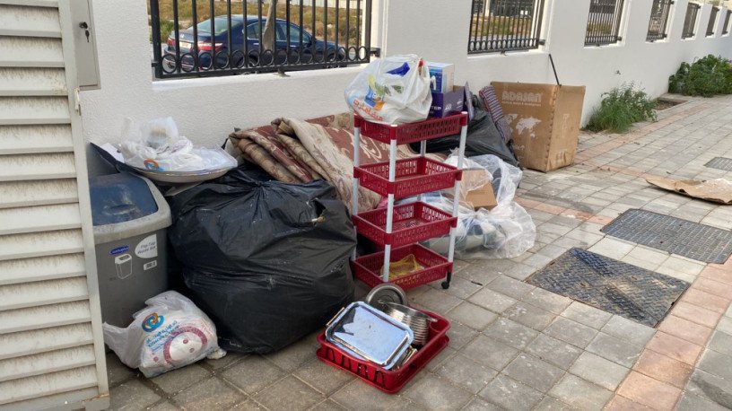 junk-rubbish-garbage-removal-global-village-dubai-0559817996-big-0